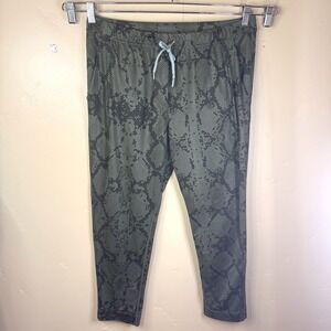 Lululemon Jet Crop‎ Pant 26" Green Snakeskin Size 12 Active Streetwear Outdoor